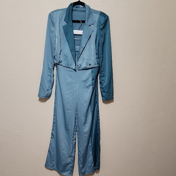 unbranded Pants - Elegant Blue Pantsuit